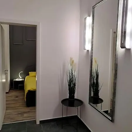 Lux Downtown Apartment Budapest