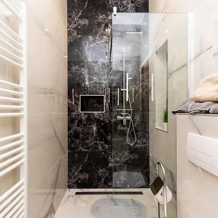 Lux Downtown 布达佩斯